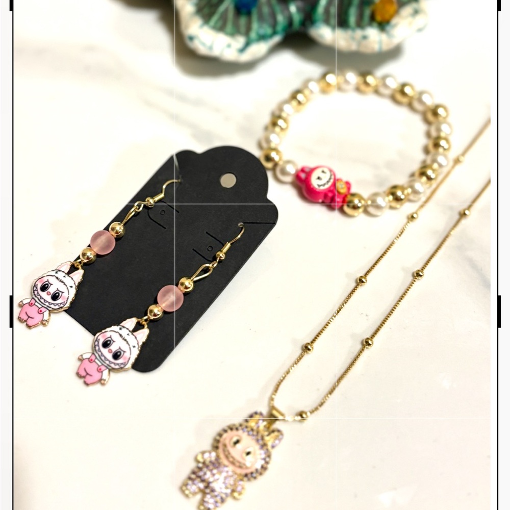 Labubu Jewelry Set